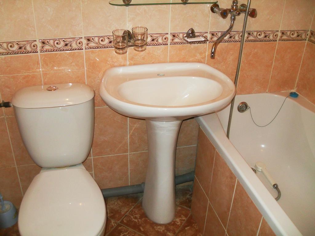 Ust-Kamenogorsk Hotel Zimmer foto
